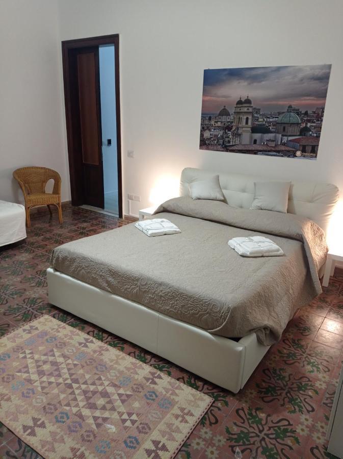 Central Moon Cagliari Vista Mare Eksteriør bilde